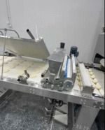 Produção com Divisora Boleadora Modeladora com Embandejamento